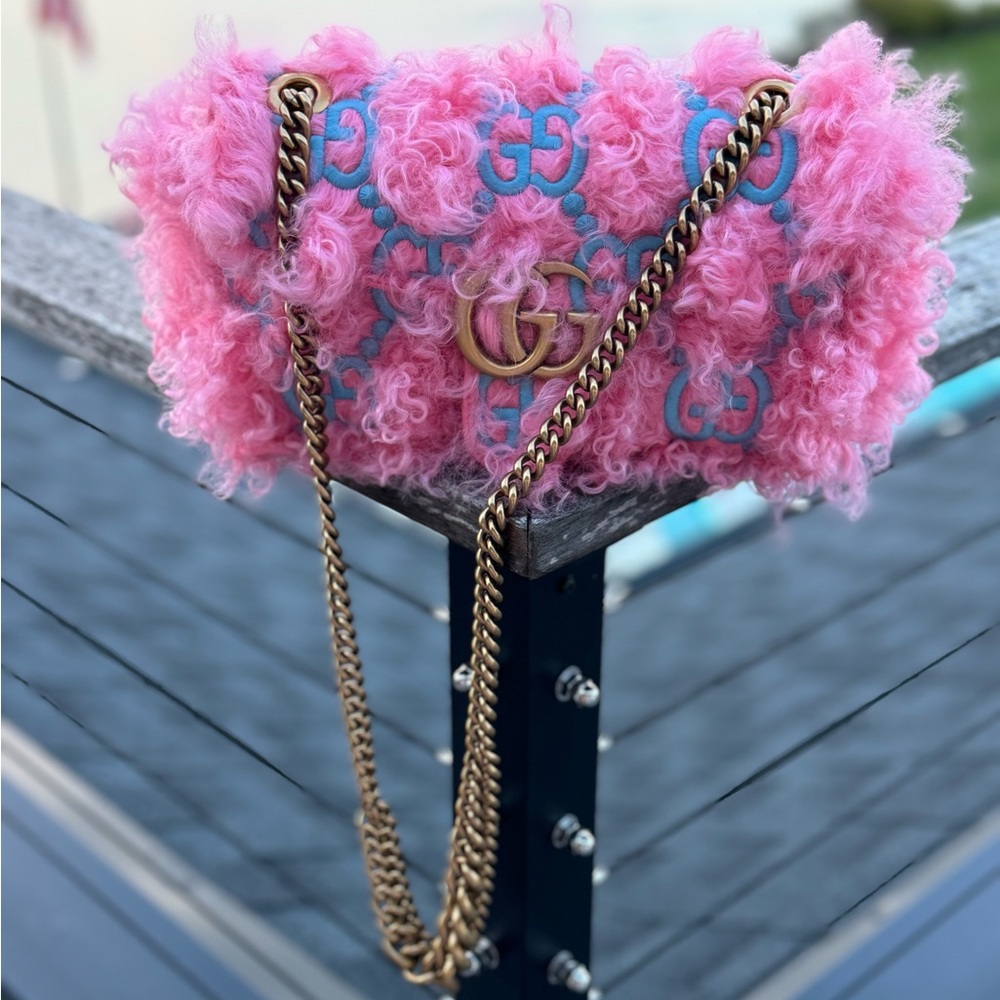 NWT ✨GUCCI PINK Embroidered Small Gg Marmont Shoulder Bag NWT!!✨